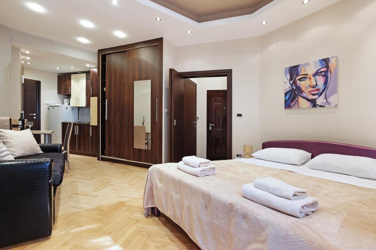 Studio Paradise Forest Belgrado Exterior foto